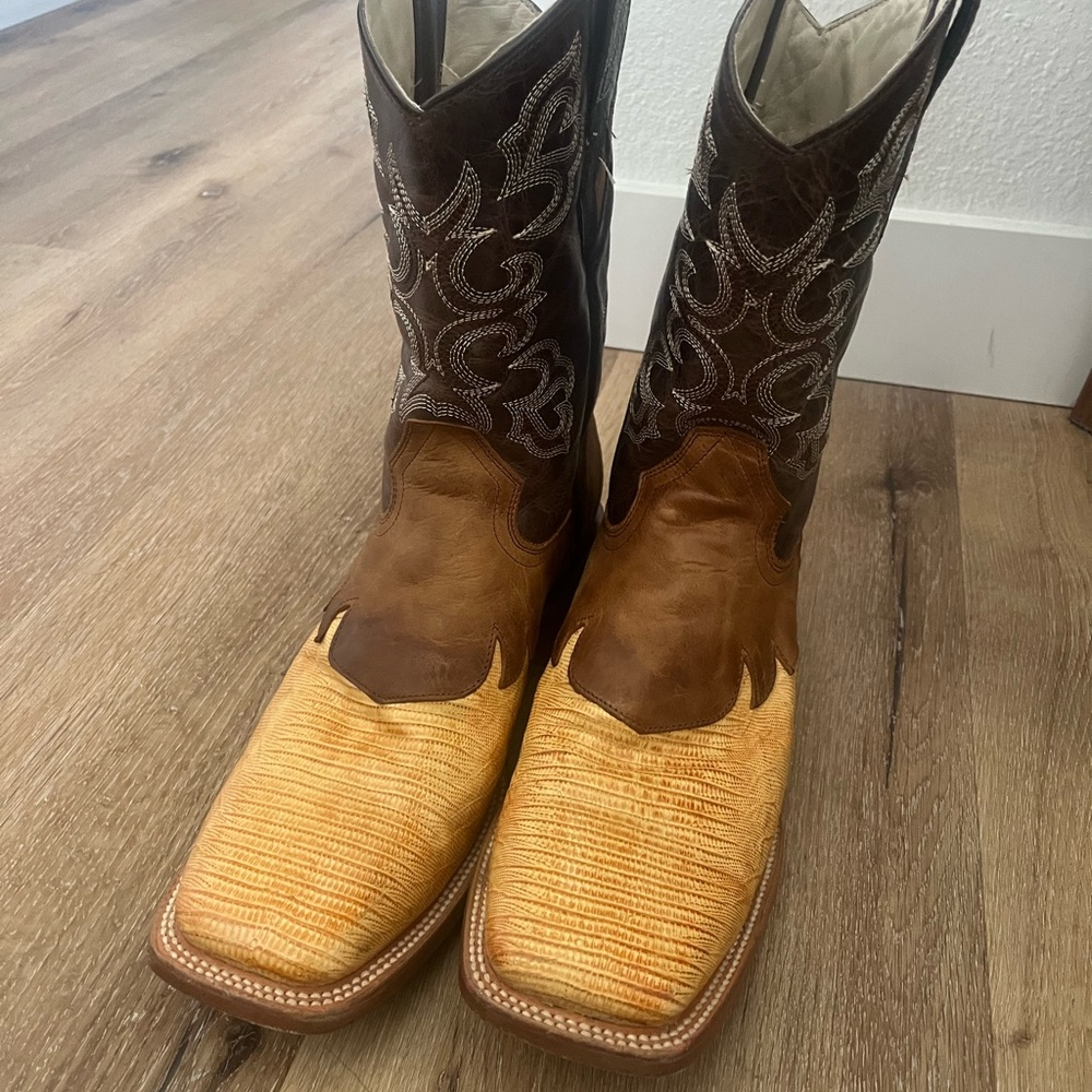 J.B Dillon cowboy boots - lizard trim. normal wear - Picture 2 of 3